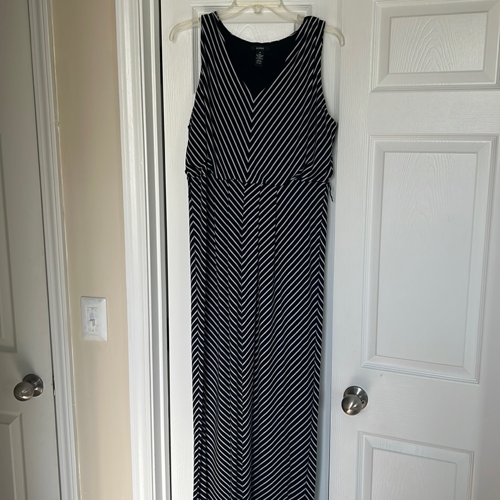Black Maxi Dress